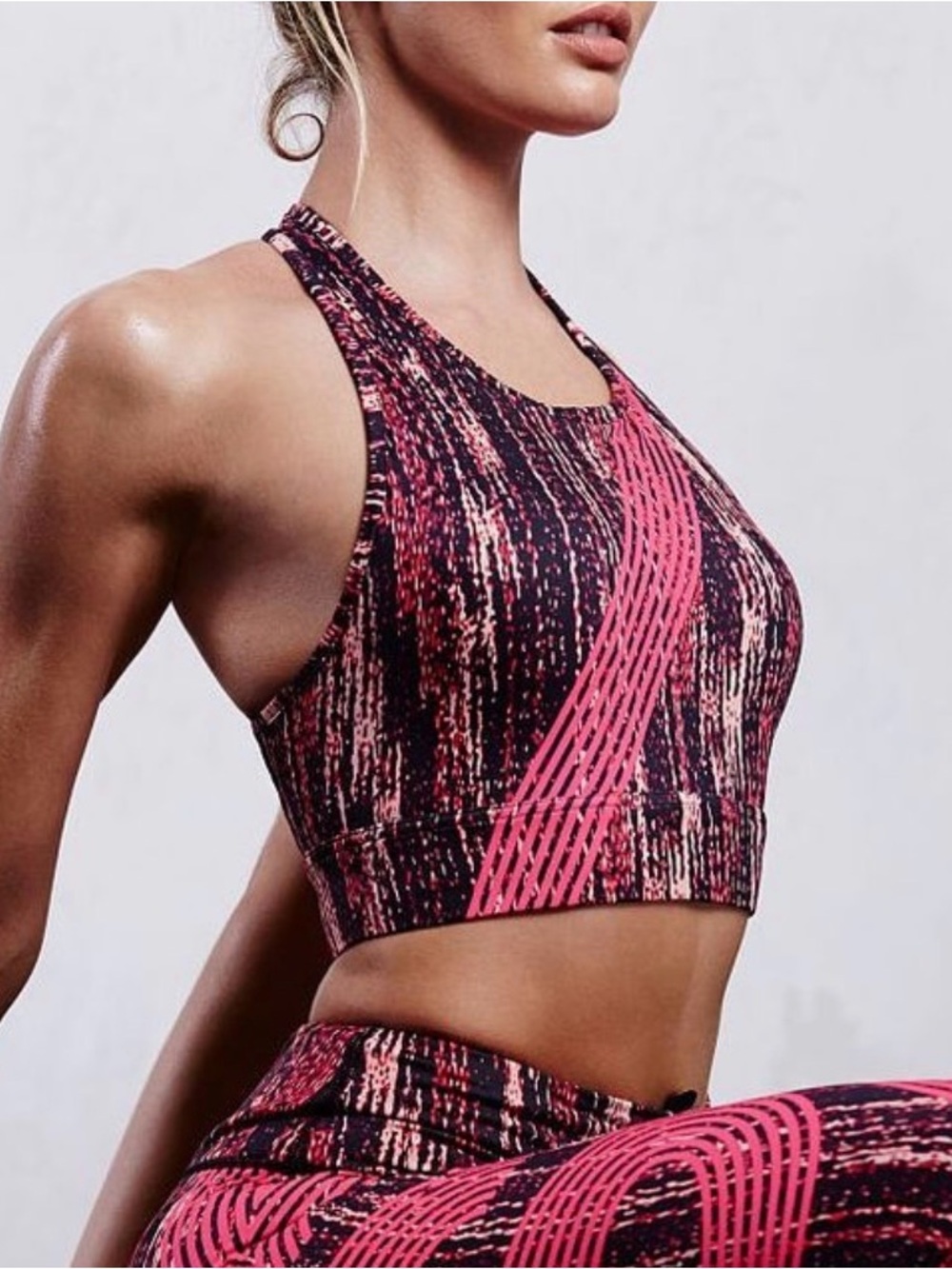 Victoria's Secret VSX The Show-Off Sport Bra Pink Black Abstract Print Medium
